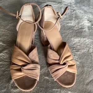 NWOT Diane Von Furstenberg Sandals - Size 7